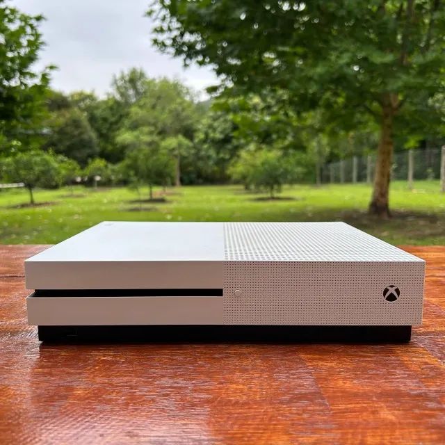Console Xbox One S 1TB Seminovo com Controle Original e Caixa - Foto 3