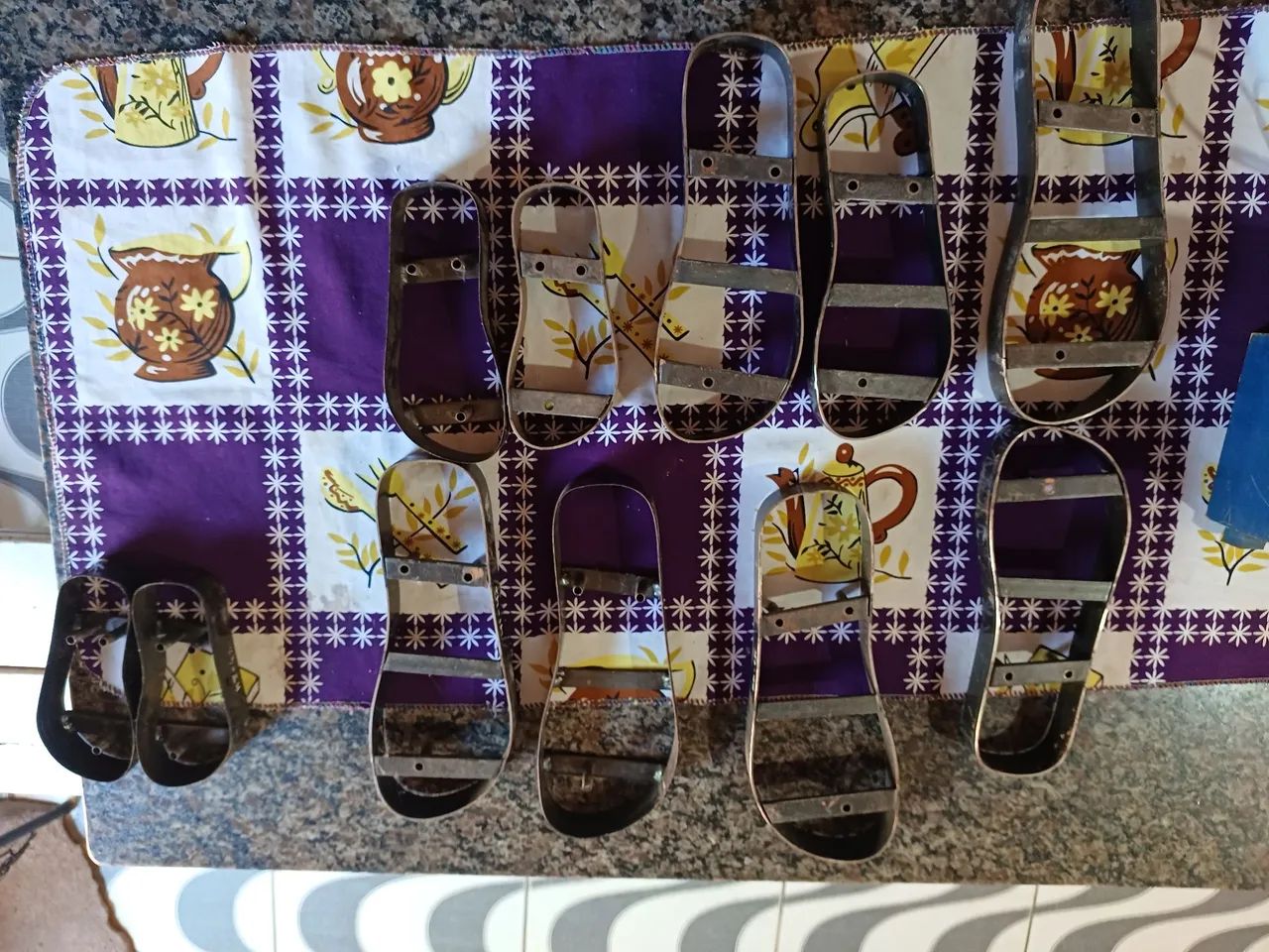 Máquina Manual de Fazer Chinelo à Venda - Foto 4