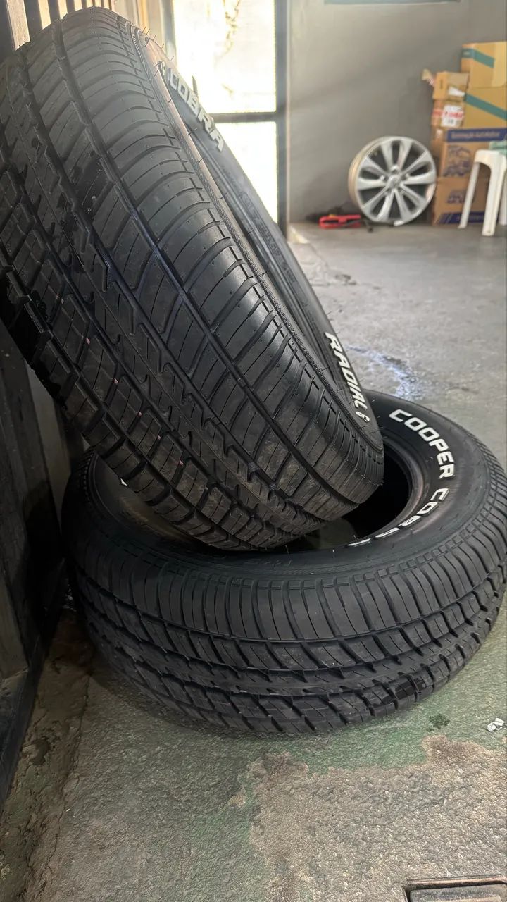 Pneus Cooper Cobra  - Foto 2