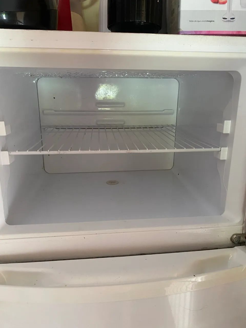 Geladeira com defeito  - Foto 3