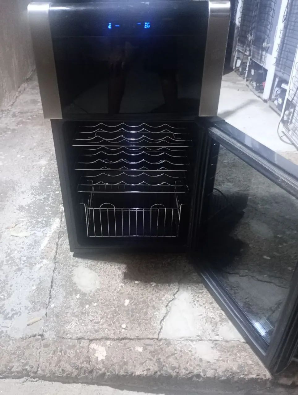 Frigobar Expositor Duplex (Motor)