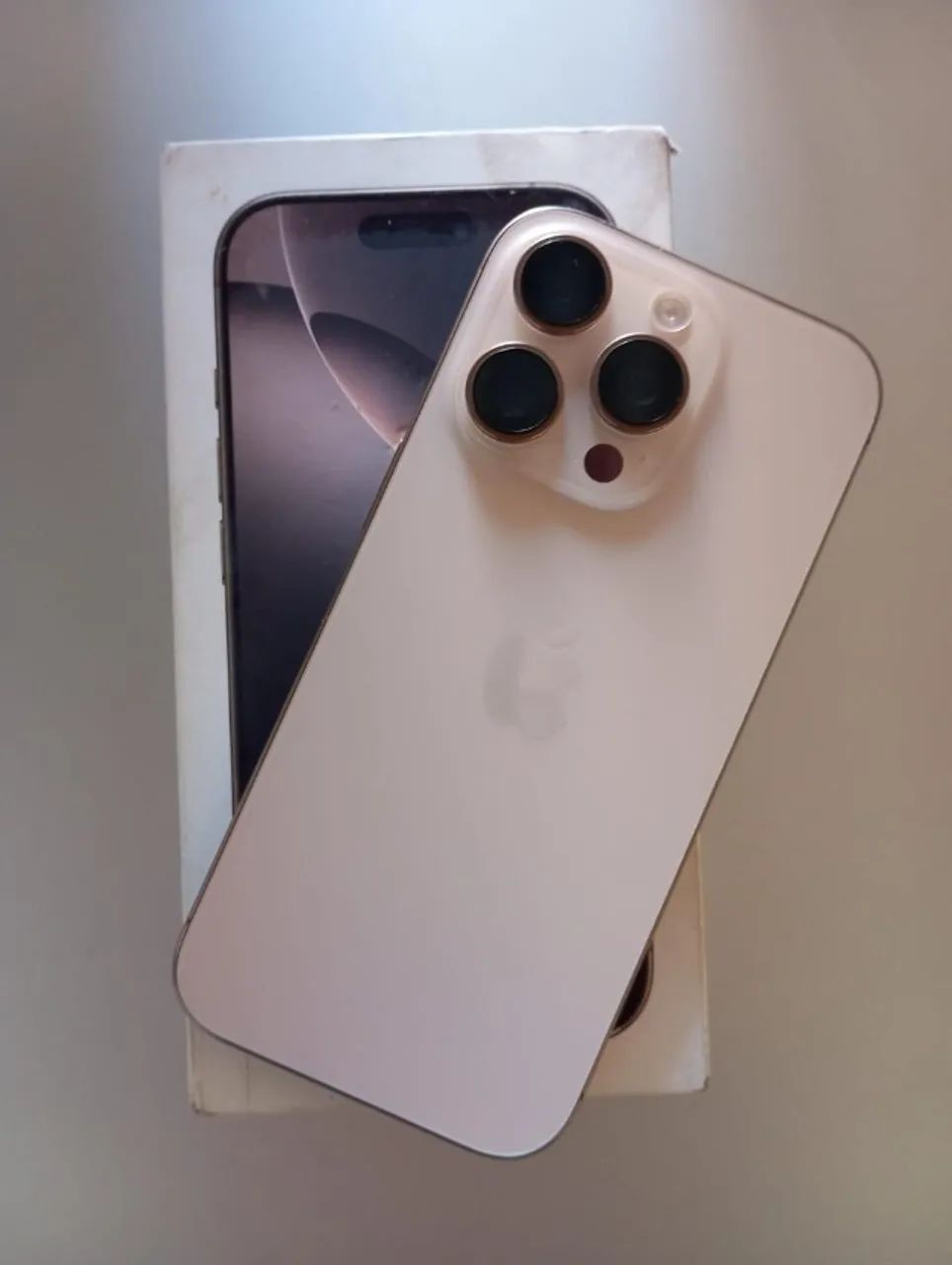 iPhone 16 Pro desert titanium 128GB 本体 iPhone 16 Pro 128GB Desert Titanium - Impecável ! - Celulares e