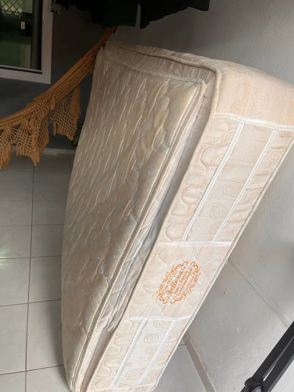 COLCHÃO USADO ORTOBOM TOP 