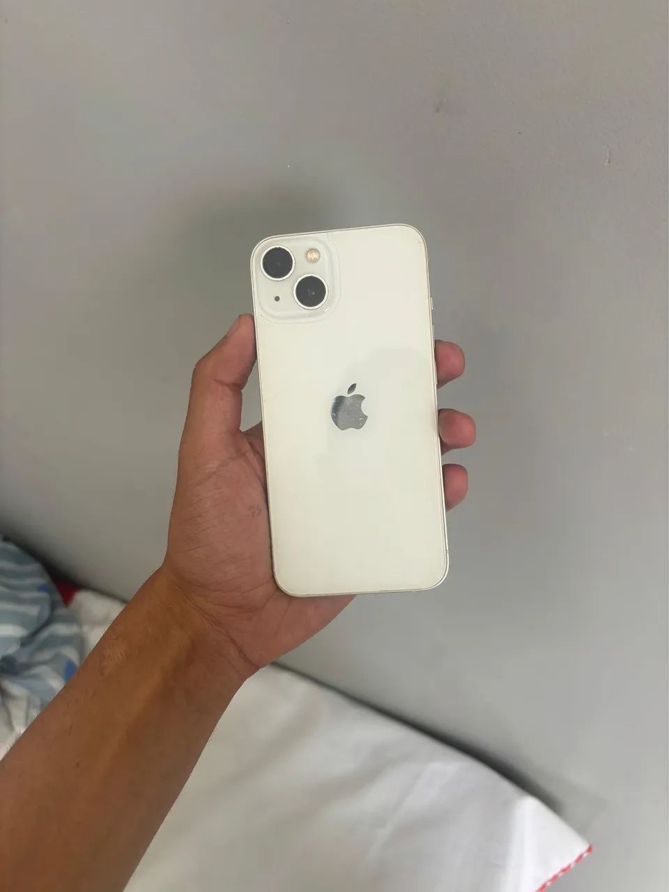 Iphone 13- Semi Novo
