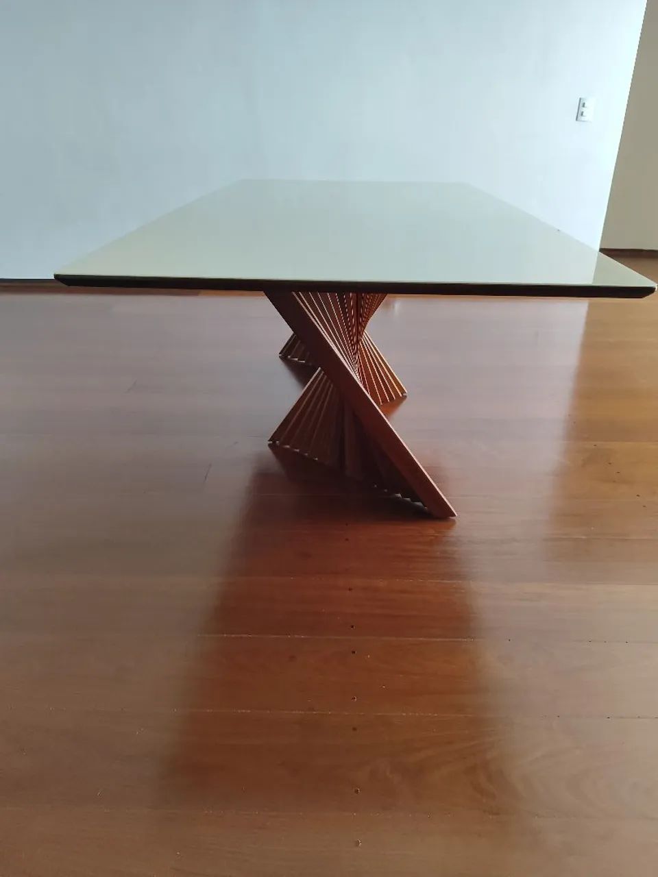 Mesa retangular 1,10 x 2,20 base ripada - Foto 2