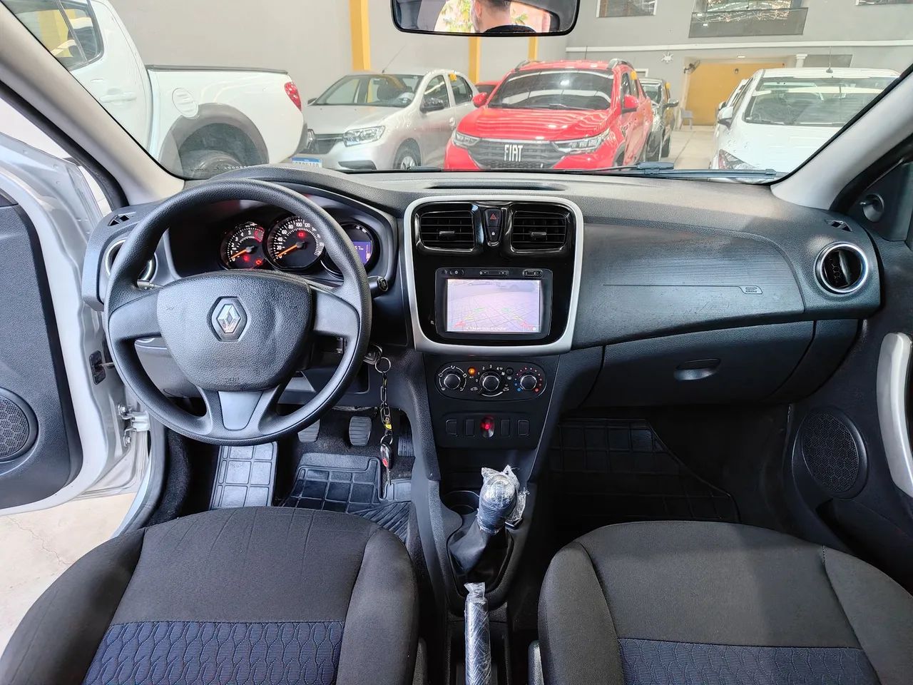 Renault Sandero Expression Flex 1.0 12V 5P 2017 - Foto 4