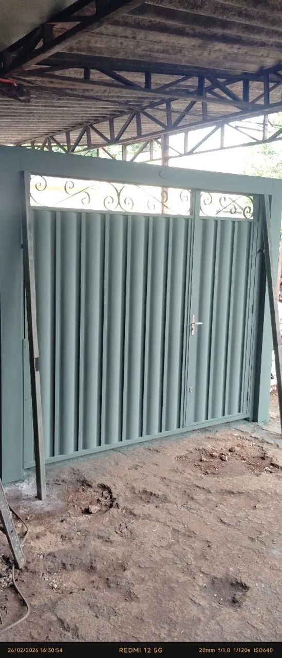 Portão basculante 