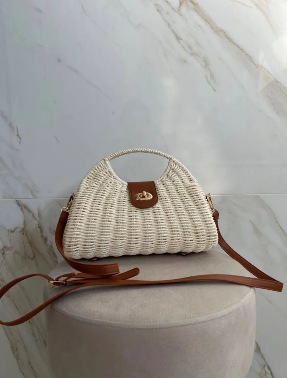 Bolsa meia lua off white