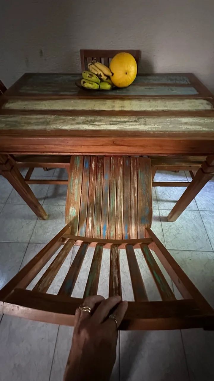 Mesa com cadeiras em madeira  - Foto 3