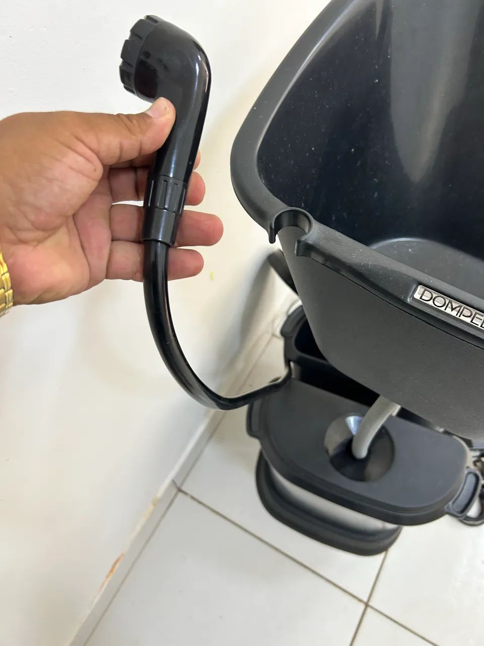 Lavatório Portátil com Bomba - Foto 2