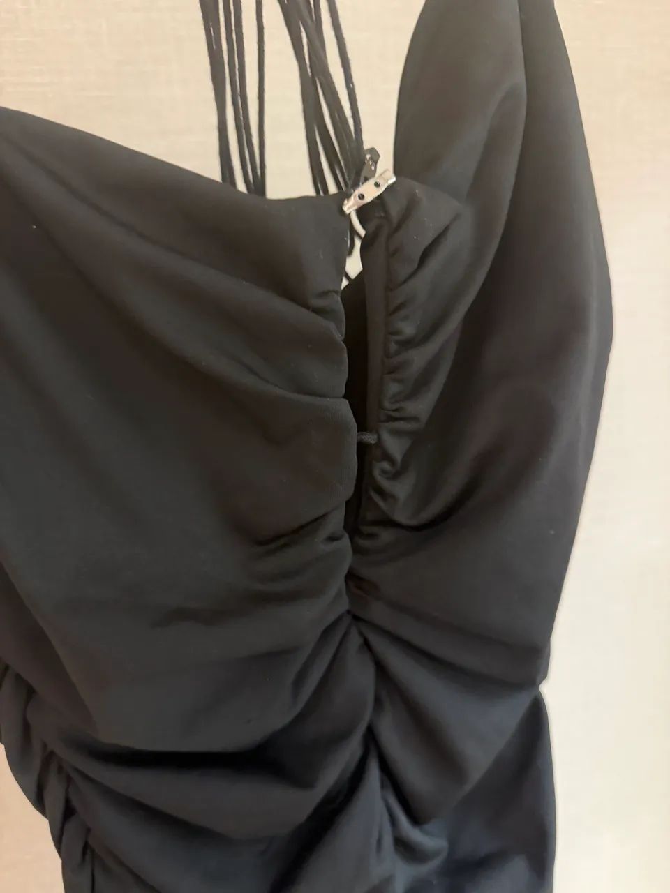 Vestido preto drapeado - Foto 2
