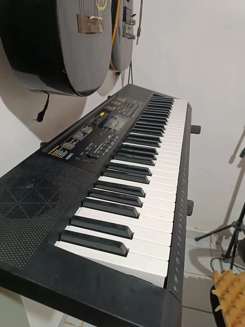 Teclado Casio ctk 2400
