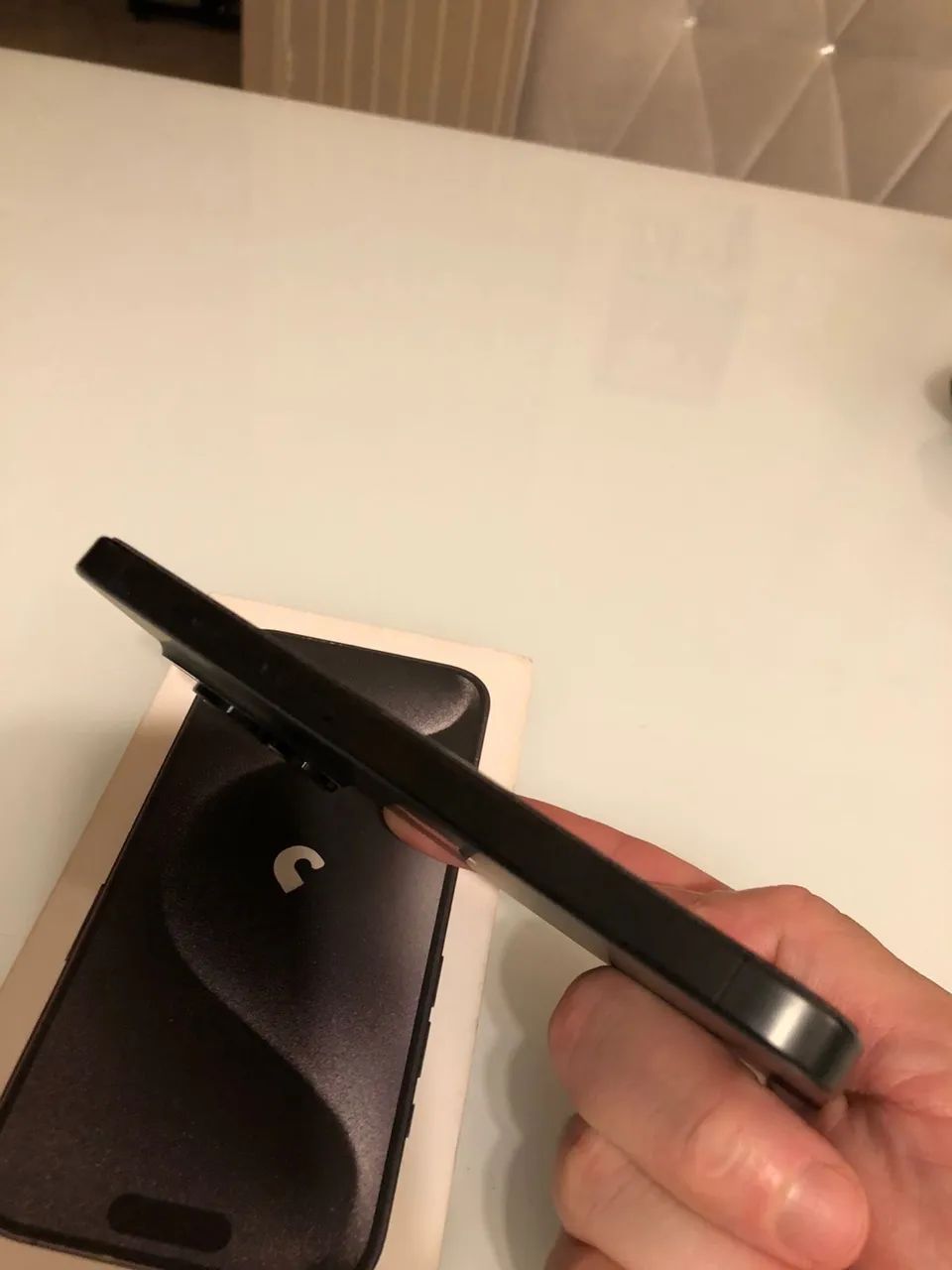 iPhone 15 pro 128 - Foto 4