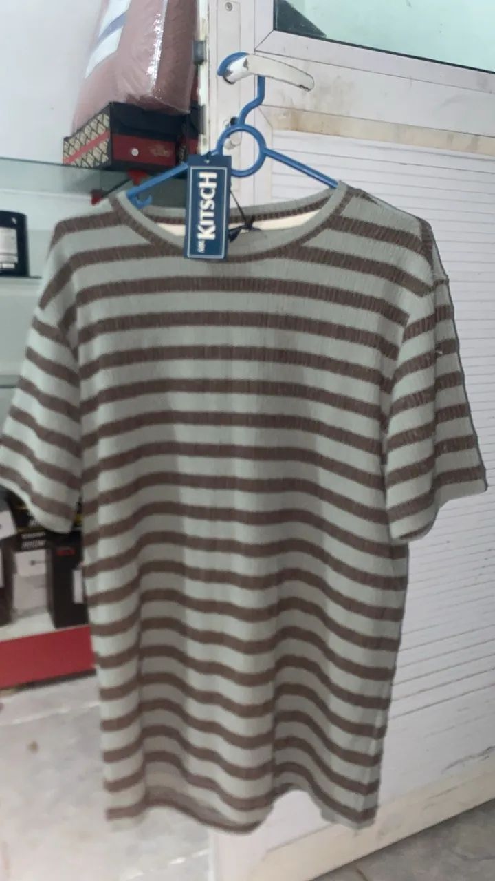Camisa estilosa listrada KITSCH 
