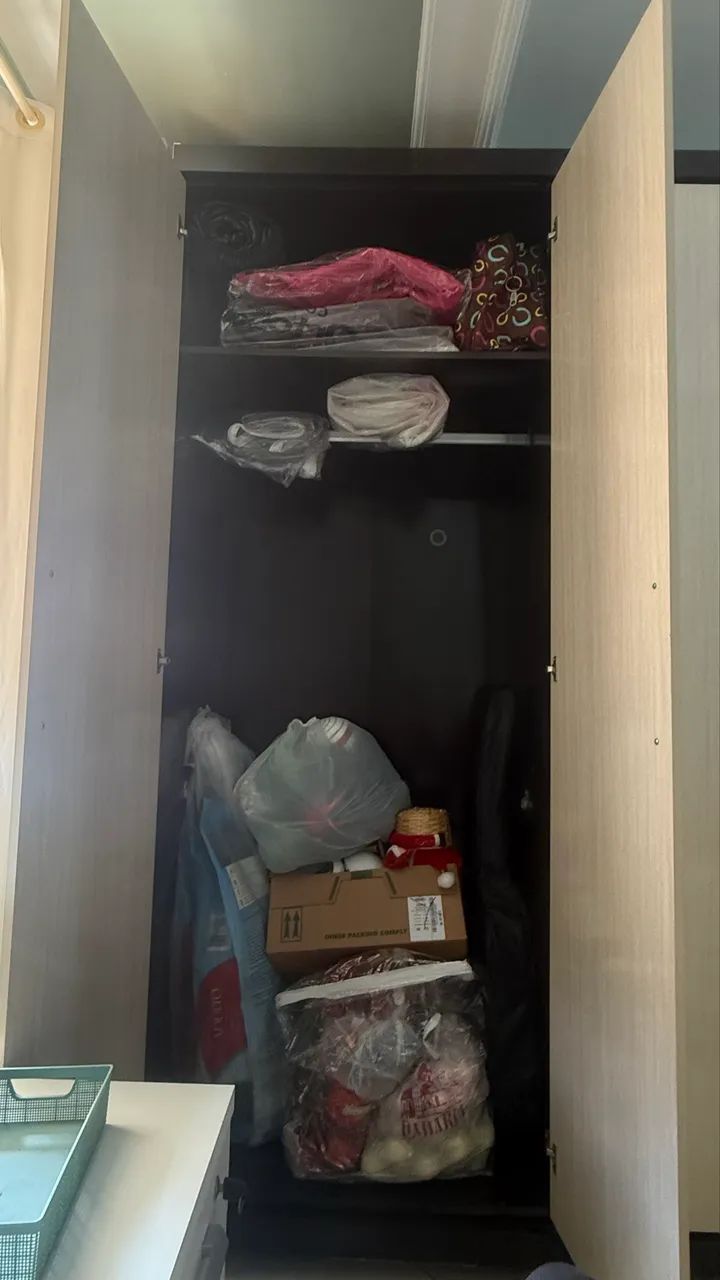 Guarda roupa 6 portas  - Foto 5