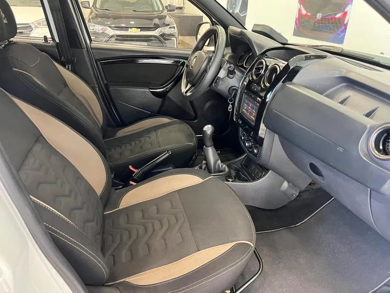 Renault Duster Dynamique 1.6 Hi-flex 16V Mec. 2016 - Foto 4