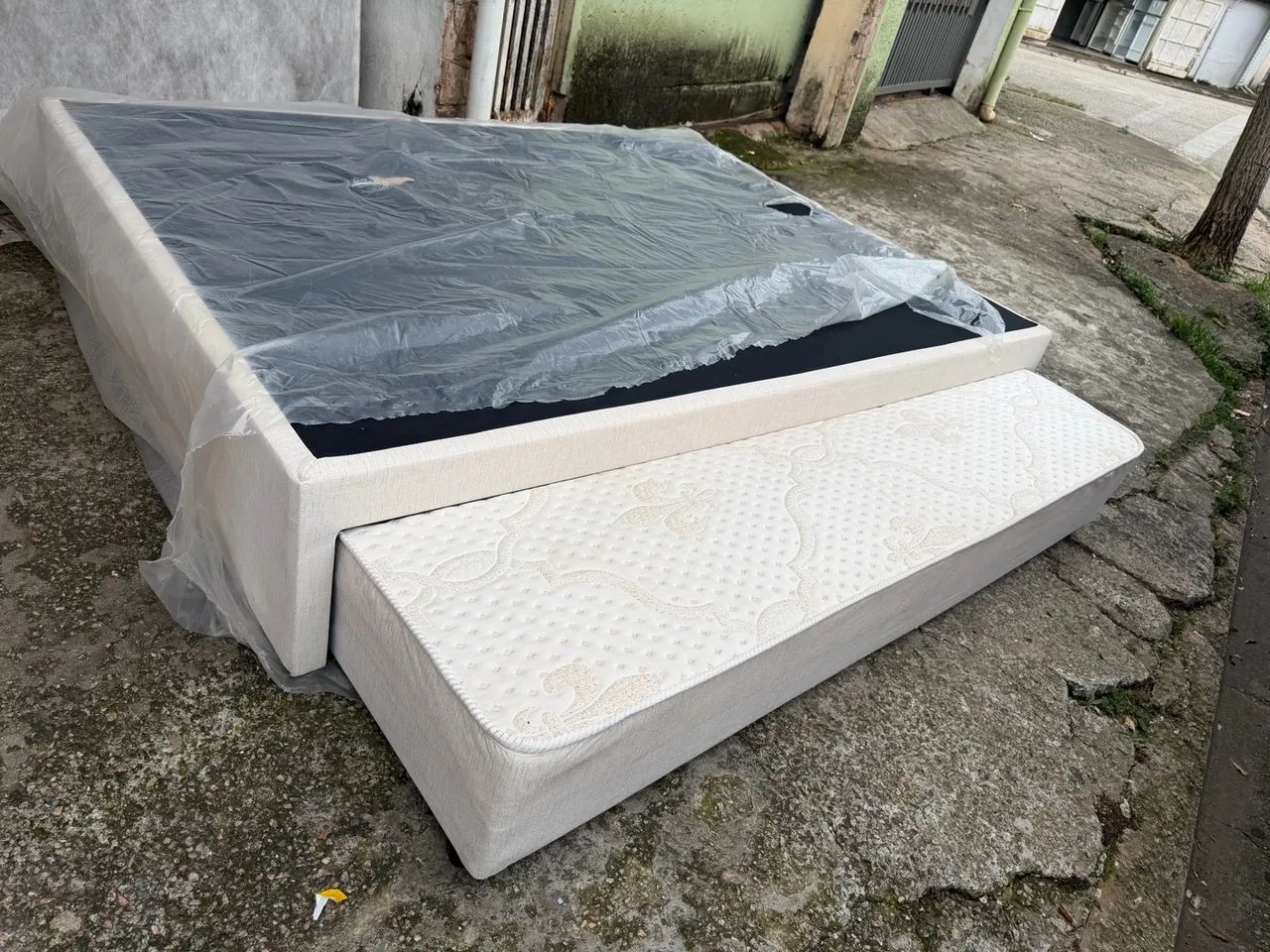 Cama box com solteiro auxiliar semi novo  - Foto 3