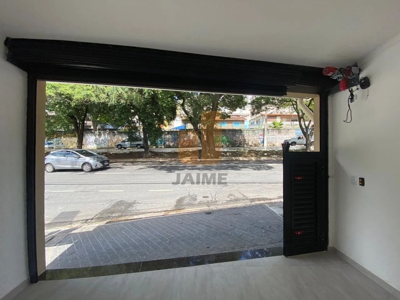 Conjunto comercial 1 dorm na Avenida Emílio Ribas, Jardim Vila Galvão  prédio novo - Foto 4