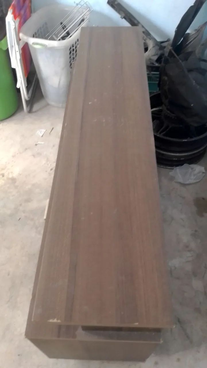 Rack para TV com Rodinhas e Porta de Correr - Ótimo Estado - Foto 4