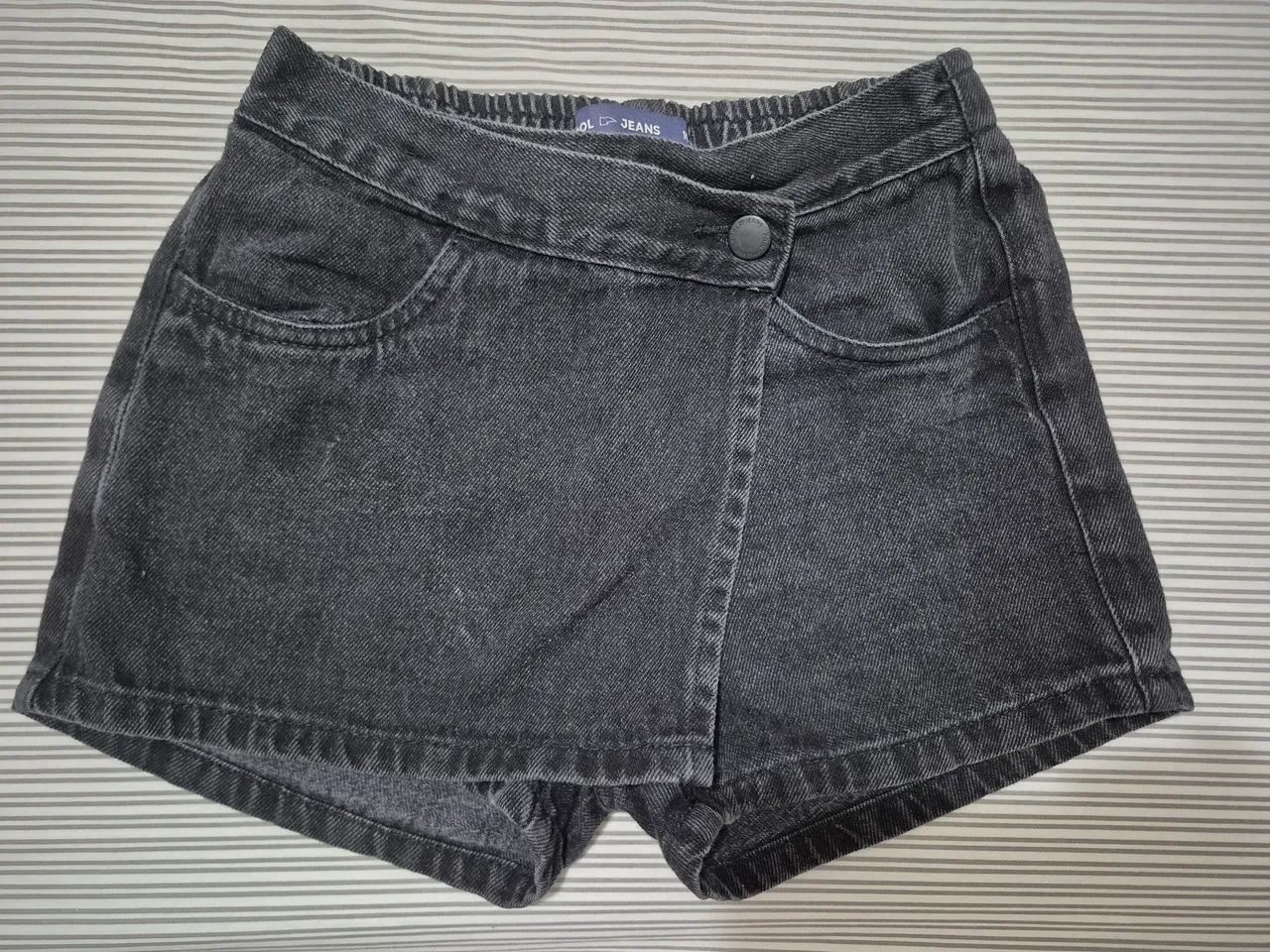 Short Saia preto