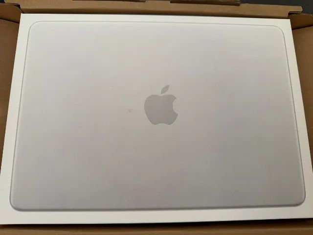 MacBook Neo Silver NOVO LACRADO - Foto 2