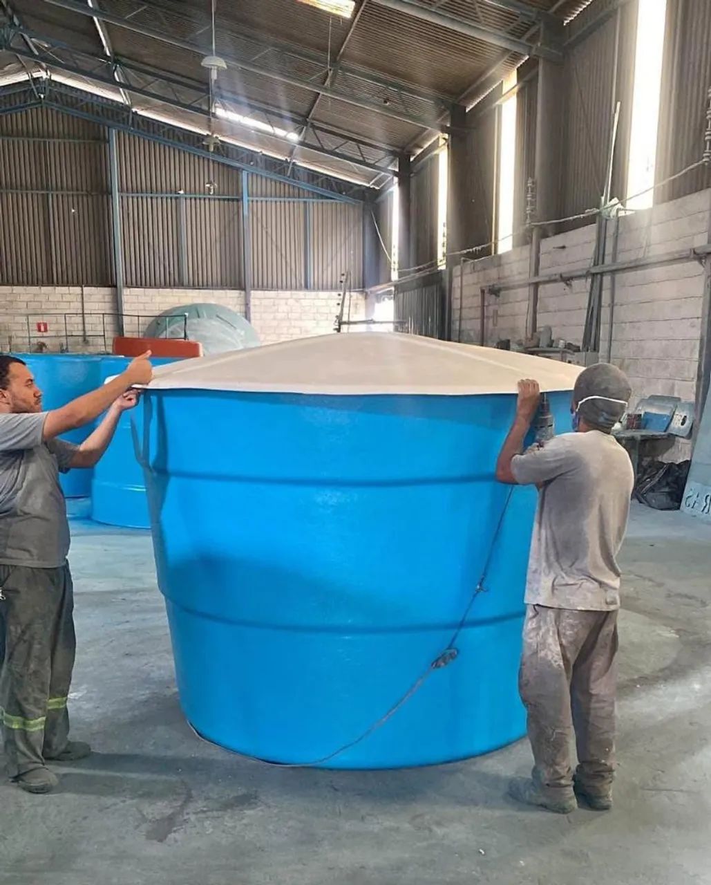 CAIXAS D'ÁGUA DE FIBRA DE 5 MIL LITROS DIRETO DA FÁBRICA 
