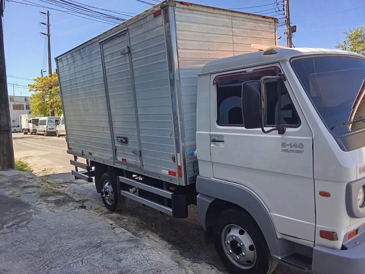 Vw 5.140 baú 2012