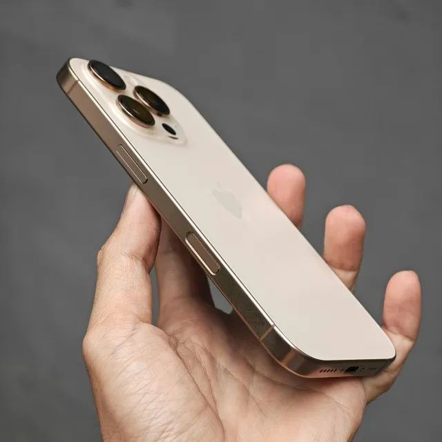 iPhone 16 Pro Max 256GB ゴールド iPhone 16 Pro Max 256GB Dourado - Celulares e Smartphones