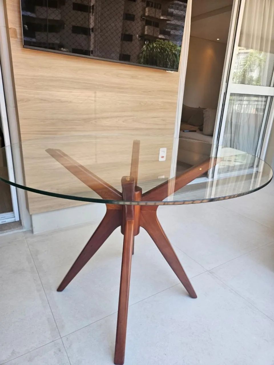 Mesa de jantar redonda