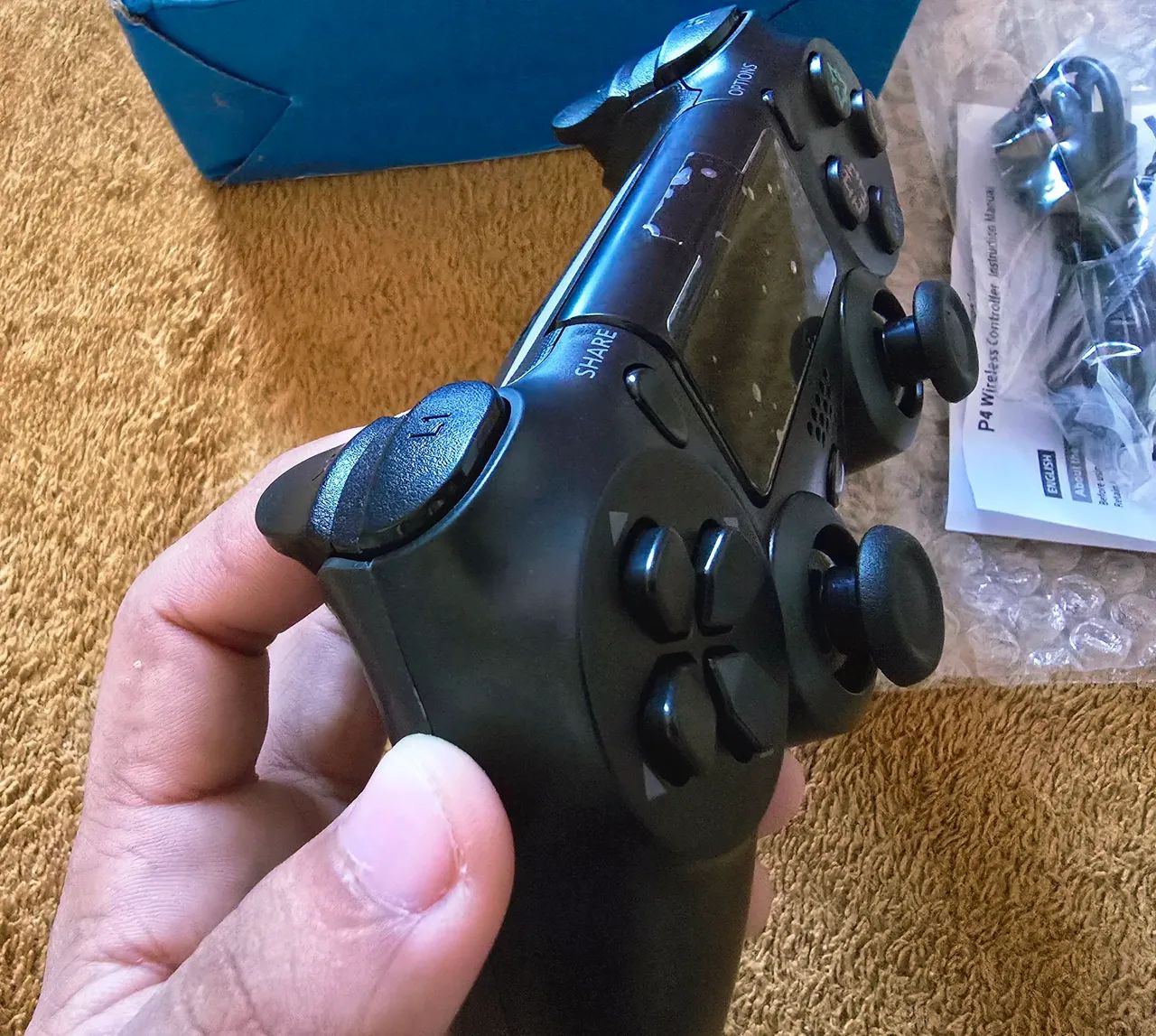 Controle Bluetooth recarregável para PS4 e outros - Foto 2