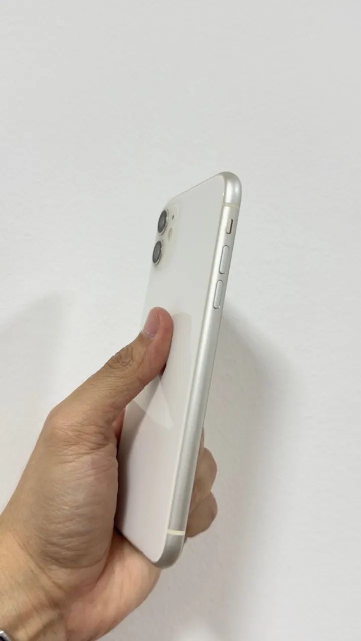 Vendo IPhone 11, 128gb, super conservado  - Foto 3