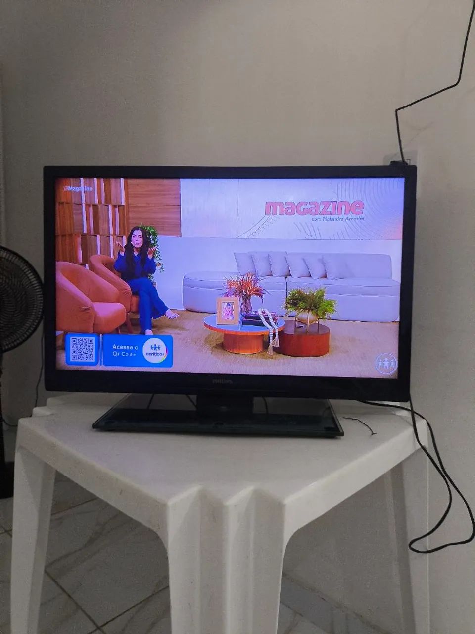 TV Philips LED em Excelente Estado - Funcionando Perfeitamente!