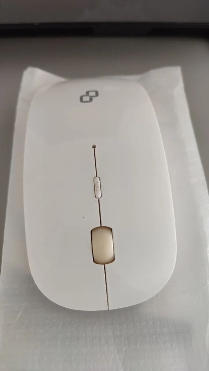 Teclado em fio com touchpad + mouse sem fio - Foto 5