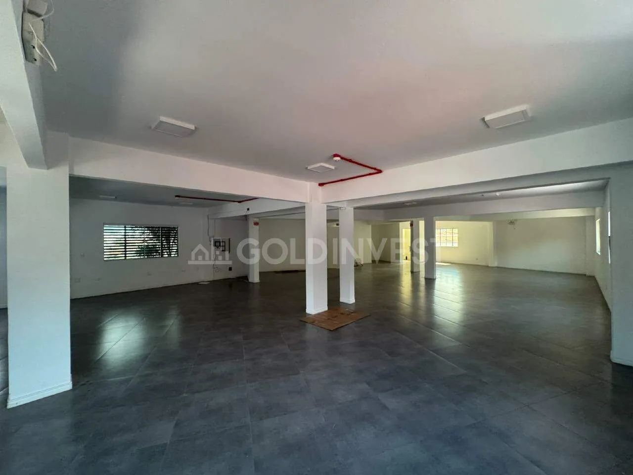 Sala comercial com 230m² no bairro Santa Rita!!! - Foto 5