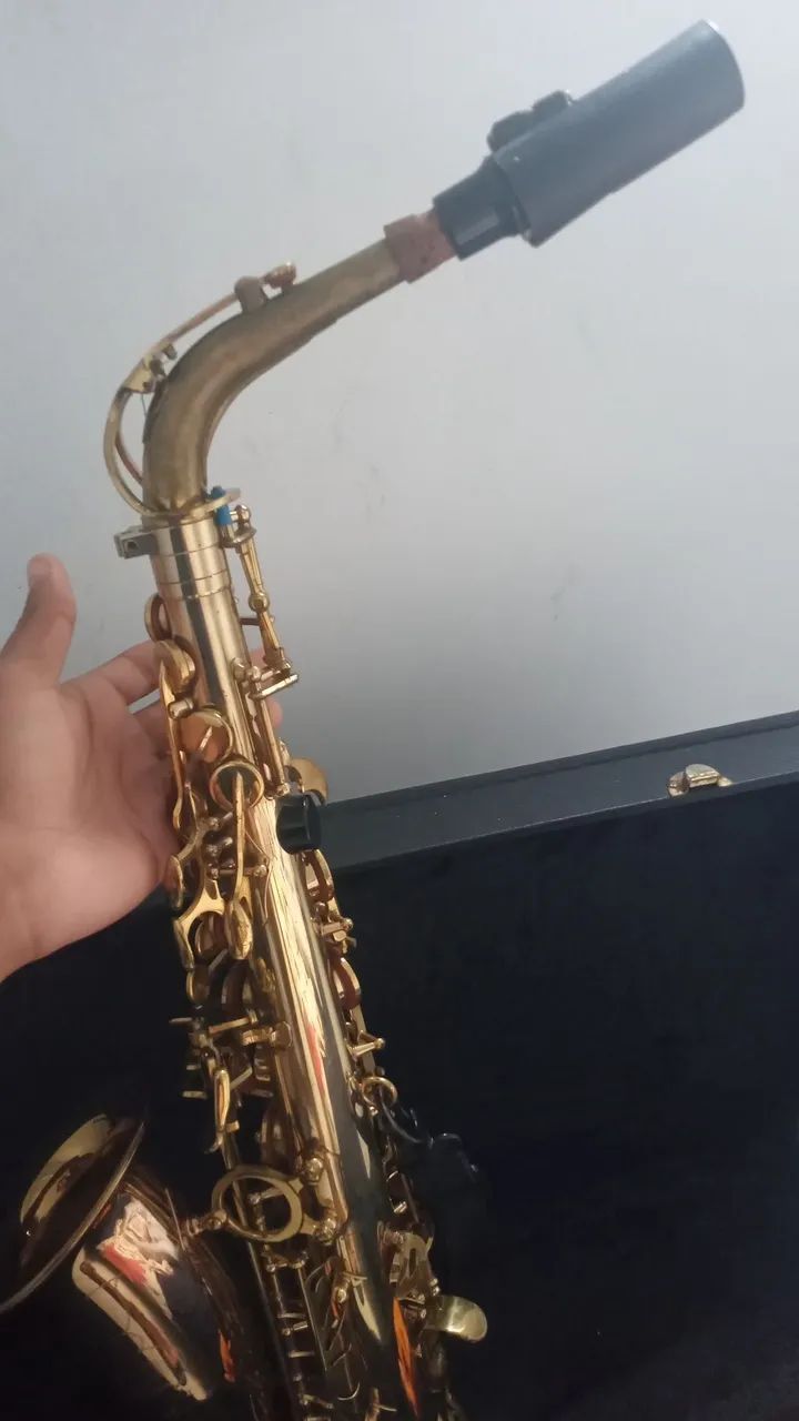 Saxofone Alto usado - Foto 5