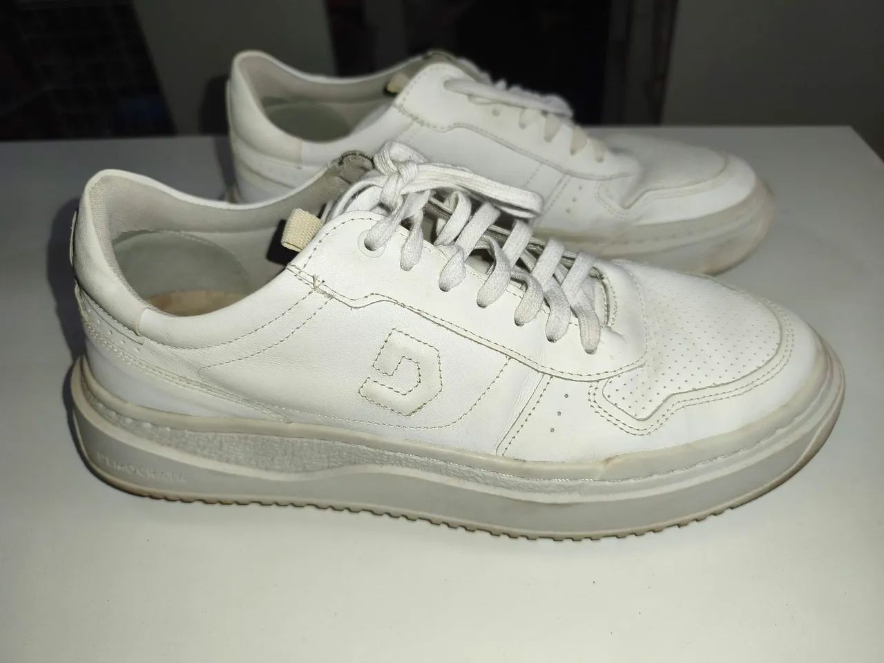 Sapato couro Democrata Branco Tam 44 - Foto 2