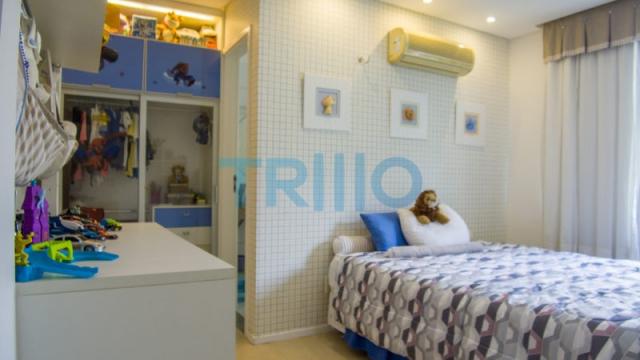 Bosque das Videiras - Casa á Venda com 3 quartos, 3 vagas, 225.60m² (CA0041) - Foto 16