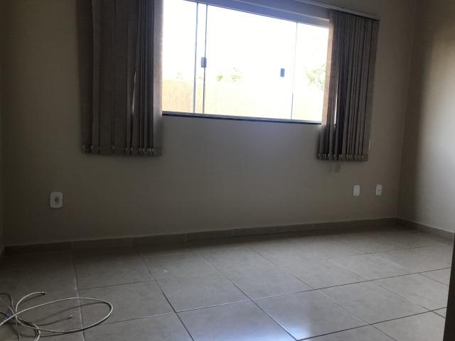 Oportunidade!!!! casa terreá 3 quartos sendo 2 suítes no condomínio fraternidade - Foto 4