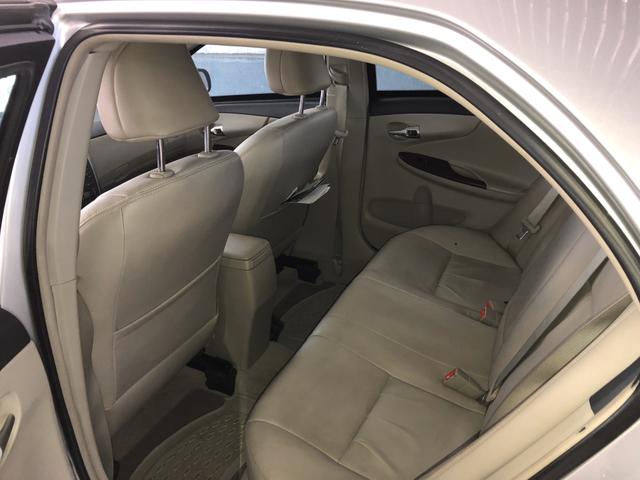 Vendo corola altis blindado nível 3 regularizado - Foto 4