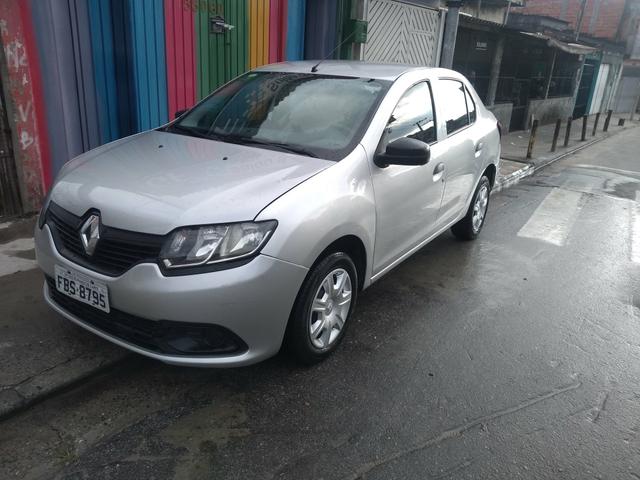 Vendo Renault Logan 1.0 16V