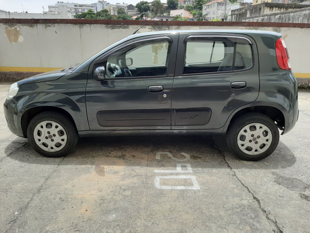 UNO VIVACE Celeb. 1.0 4p (baixa km) Não aceito oferta.