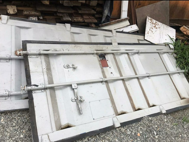 Portas de container