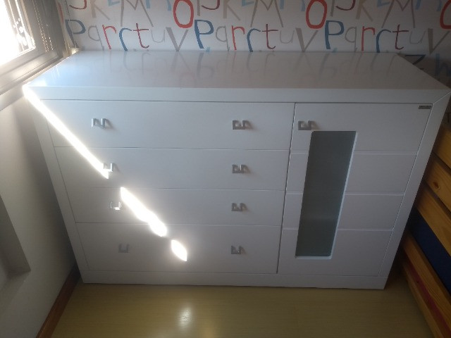Cômoda infantil