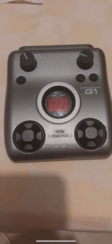 Pedaleira guitarra ZOOM G1 ( aceito trocas)