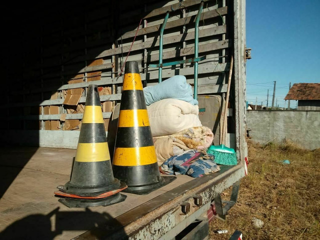 Fretes e mudanças canelinha (Joinville) - Foto 6