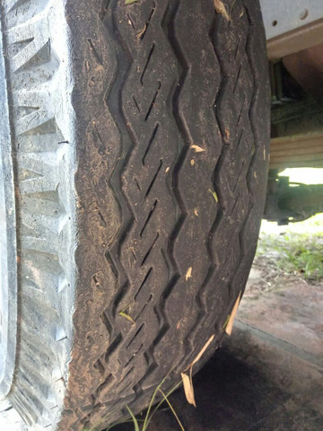 Vw 6.90 baú troco por Caminhão Basculante ou Retro Emplacada - Foto 6
