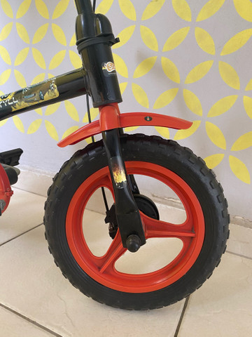 Bicicleta infantil (semi nova) - Foto 4