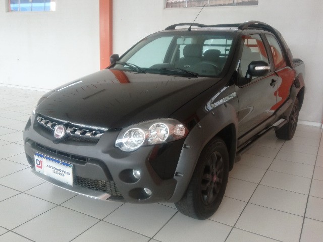 FIAT STRADA ADVENTURE CABINE DUPLA 2P 2013 COMPLETA