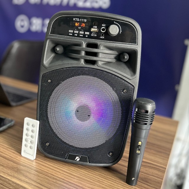 Caixa de Som Bluetooth Portátil Amplificada Com Microfone e Controle KTS - Foto 2