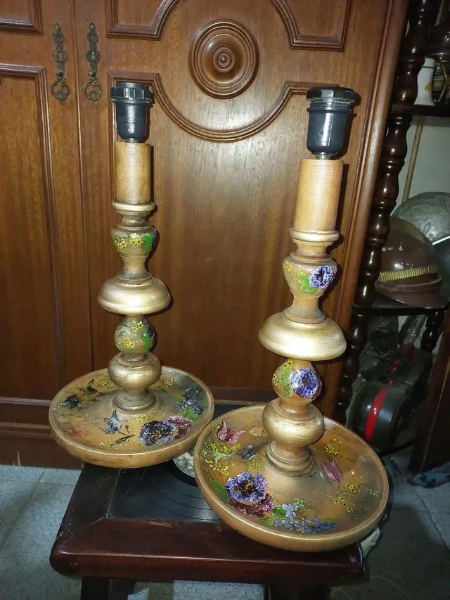 ABAJUR PAR ANTIGO IMPÉRIO EM PERFEITISSSSIMO ESTADO 